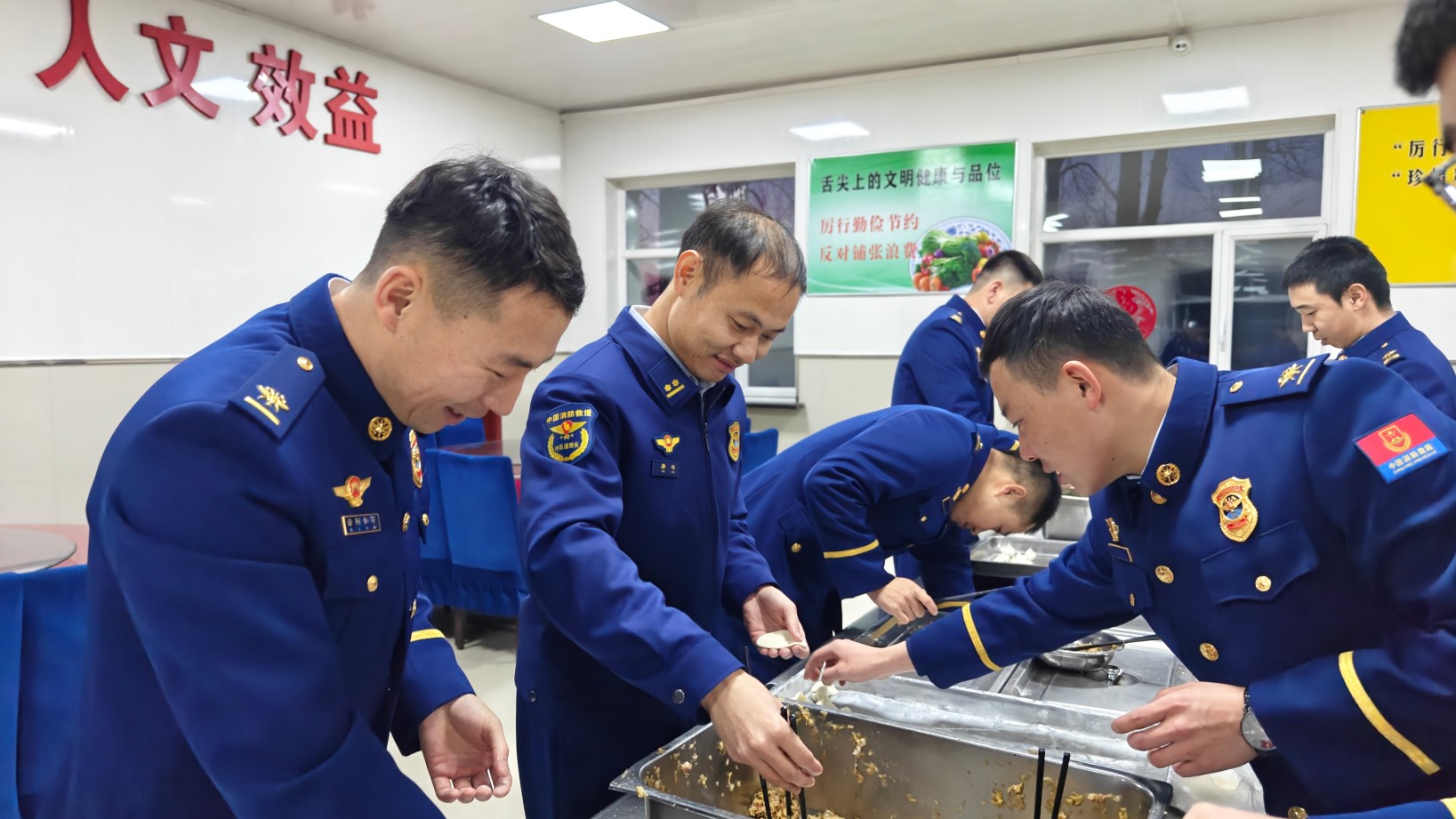 日伙食保障工作走“心”到“胃”PG麻将胡了免费试玩模拟器节(图4)