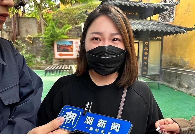 妈近况曝光！摆摊卖甜品想踏出重生第一步PG电子麻将胡了“重庆姐弟坠亡案”妈(图10)