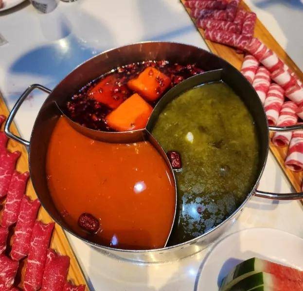 “麻辣革命”川菜与火锅流行于澳洲麻将胡了模拟器南半球餐桌上演的